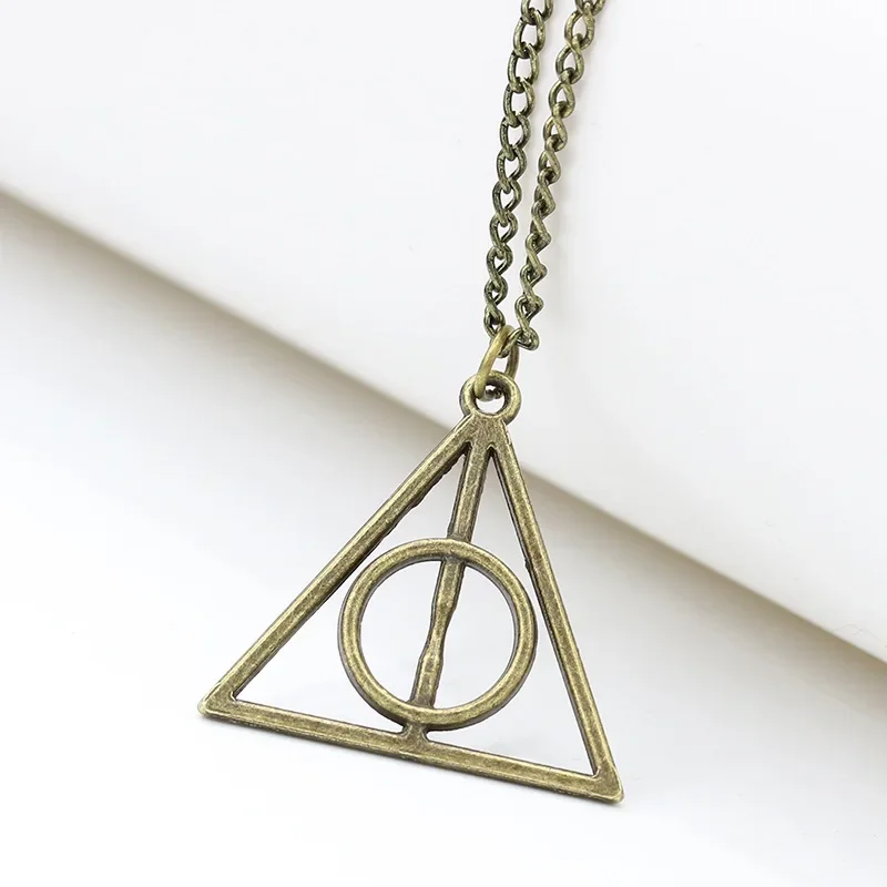 Harries Deathly Hallows Trójkąt Okrągły Wisiorek Potters Vintage Obroża Sweter Łańcuch Moda Biżuteria Prop Coaplay