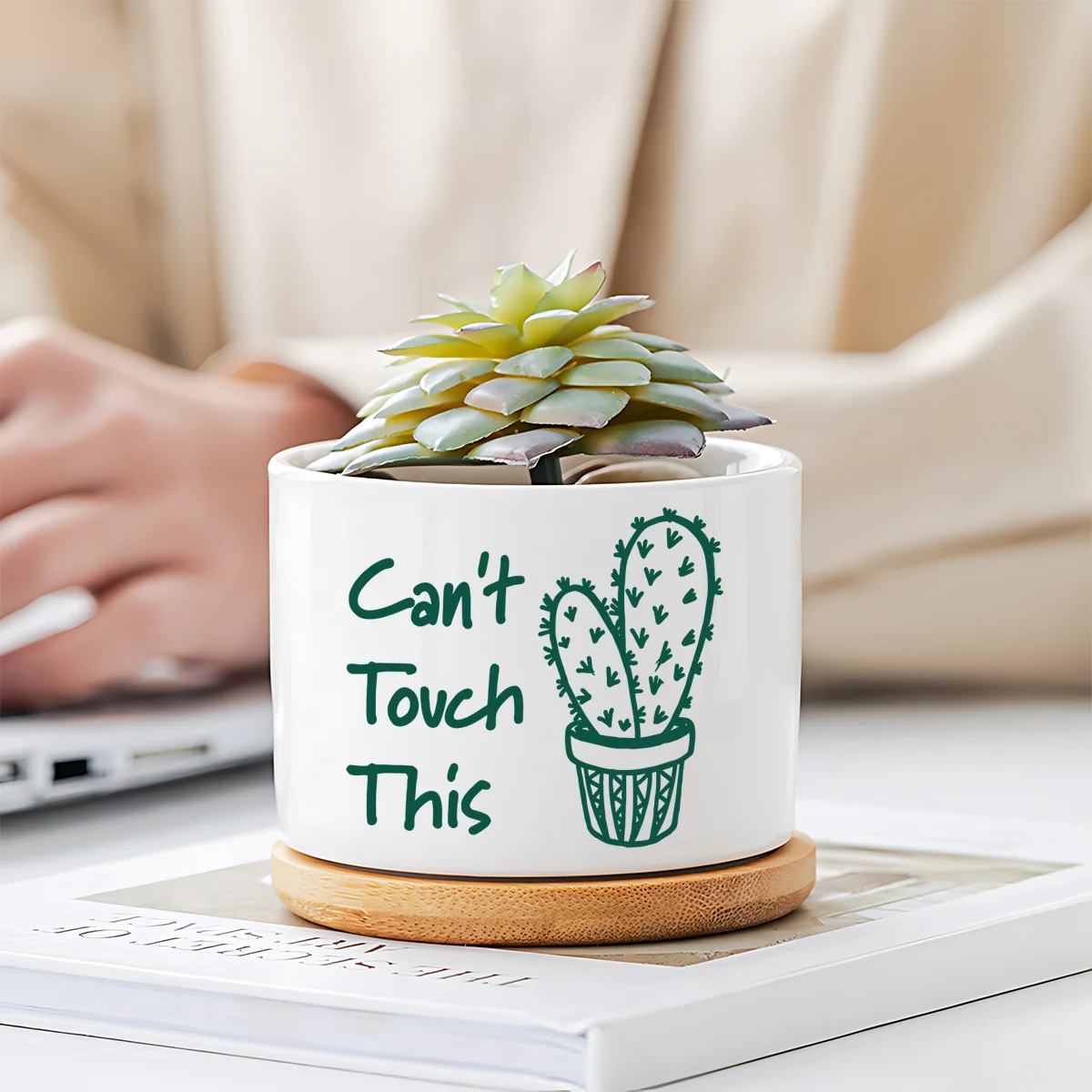 

Fun Ceramic Plant Pot - Thank You Gift for Mom, Grandma, and Plant Enthusiasts (Excluding Plants)