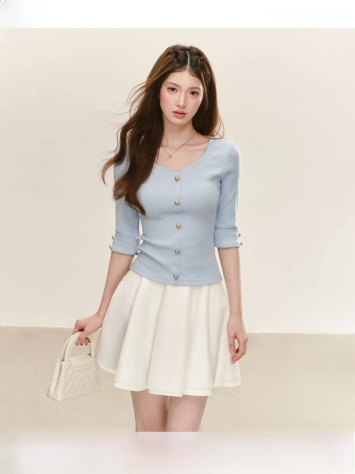 Elegant V-neck Knitted T-shirt Women's Slim Fit Mid-sleeve Commute Shirt Stylish New Summer High Intelligence Versatile Top