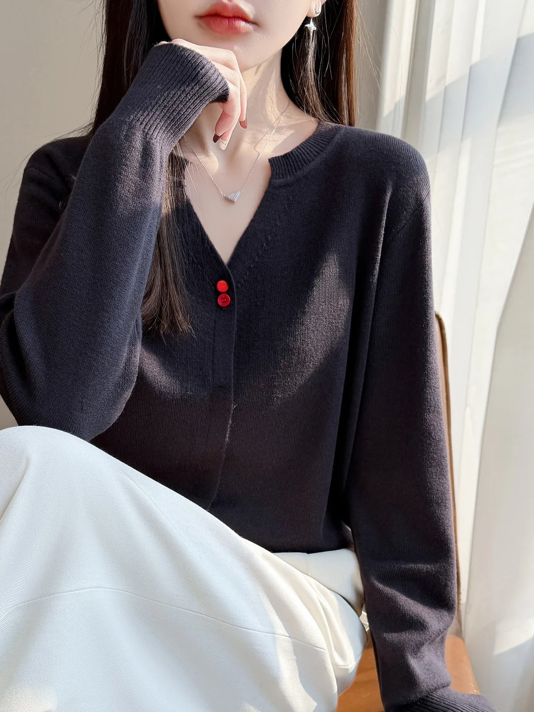 

Ele Loose Knitted Open Cardigan Women's Double Button Design Embroidered Thin Slimming V-Ne Knitwear Faionable Scissors