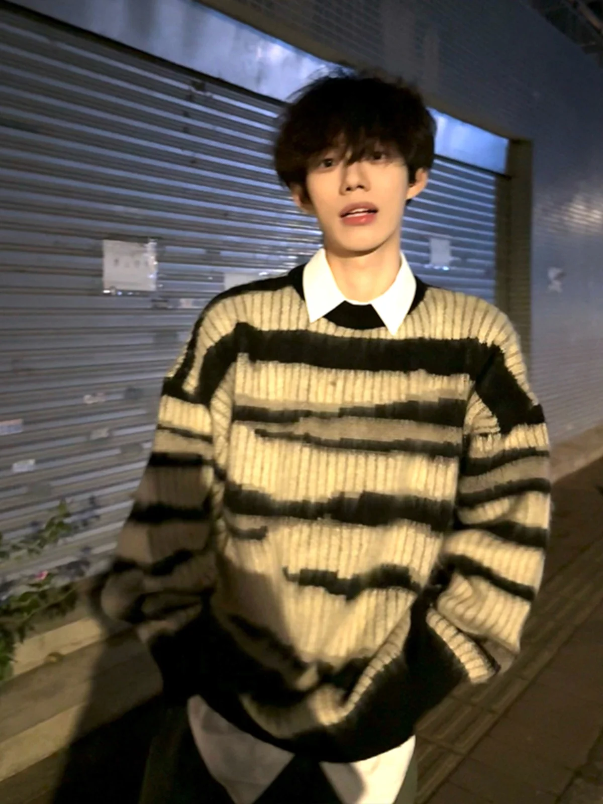 

Мужской вязаный свитер с круглым вырезом, в полоску, с лоскутным узором, зимний, модный, повседневный, с длинными рукавами, дизайн с круглым вырезом