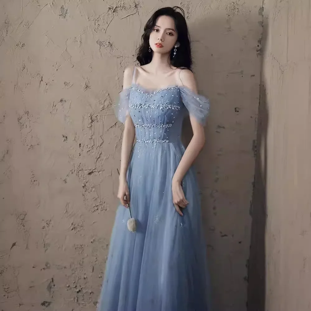 

Blue suspender evening dress sequins to celebrate the dress for adults as a birthday party graduation ceremony dresses