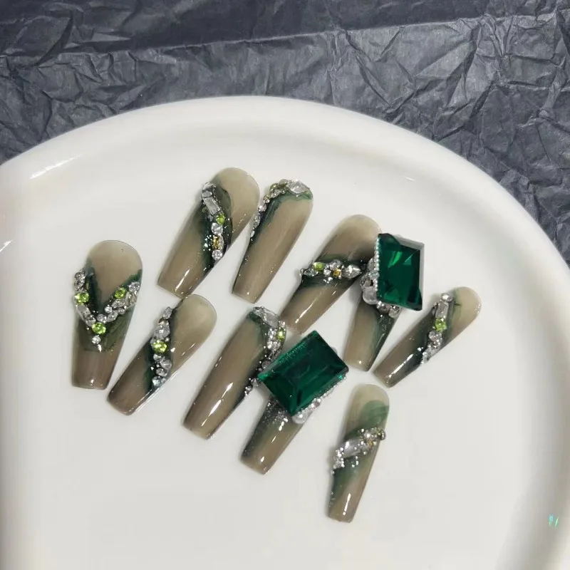 Uñas postizas de cobertura completa, parche hecho a mano, extraíble, verde oscuro, explosión de diamante cuadrado, 10 unidades por juego