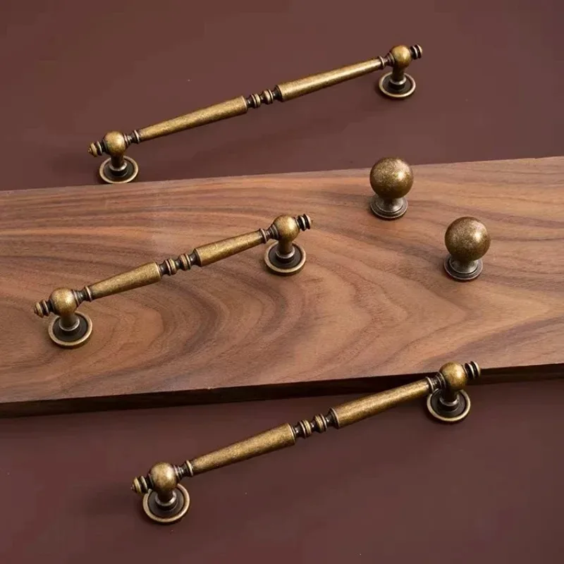 Bedroom Cupboard Door Knobs Antique Bronze Brass Furniture Handles and Knobs Wardrobe Pulls Retro Kitchen Shoe Cabinets Hardware