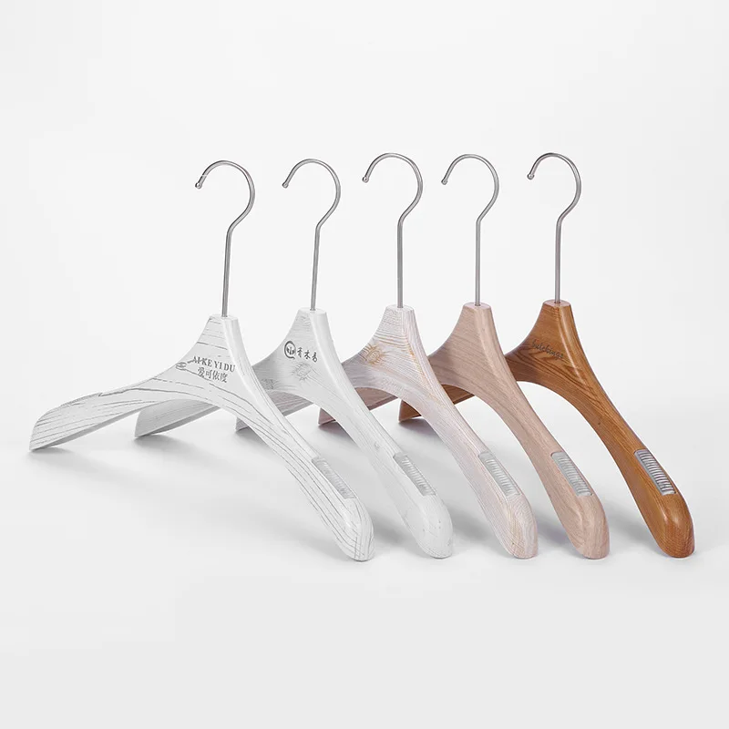 cintres-en-imitation-bois-de-style-vintage--cintres-antiderapants-pour-pantalons-et-sous-vetements-avec-grain-de-pin-pour-boutiques-de-luxe
