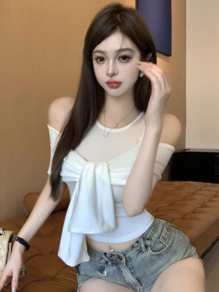 

Sexy Short Sleeve T-Shirt Women's Summer New Style Sexy Belly Fashion Short Top Fake Two-Piece Loose Feel Shoulder Shawl City...