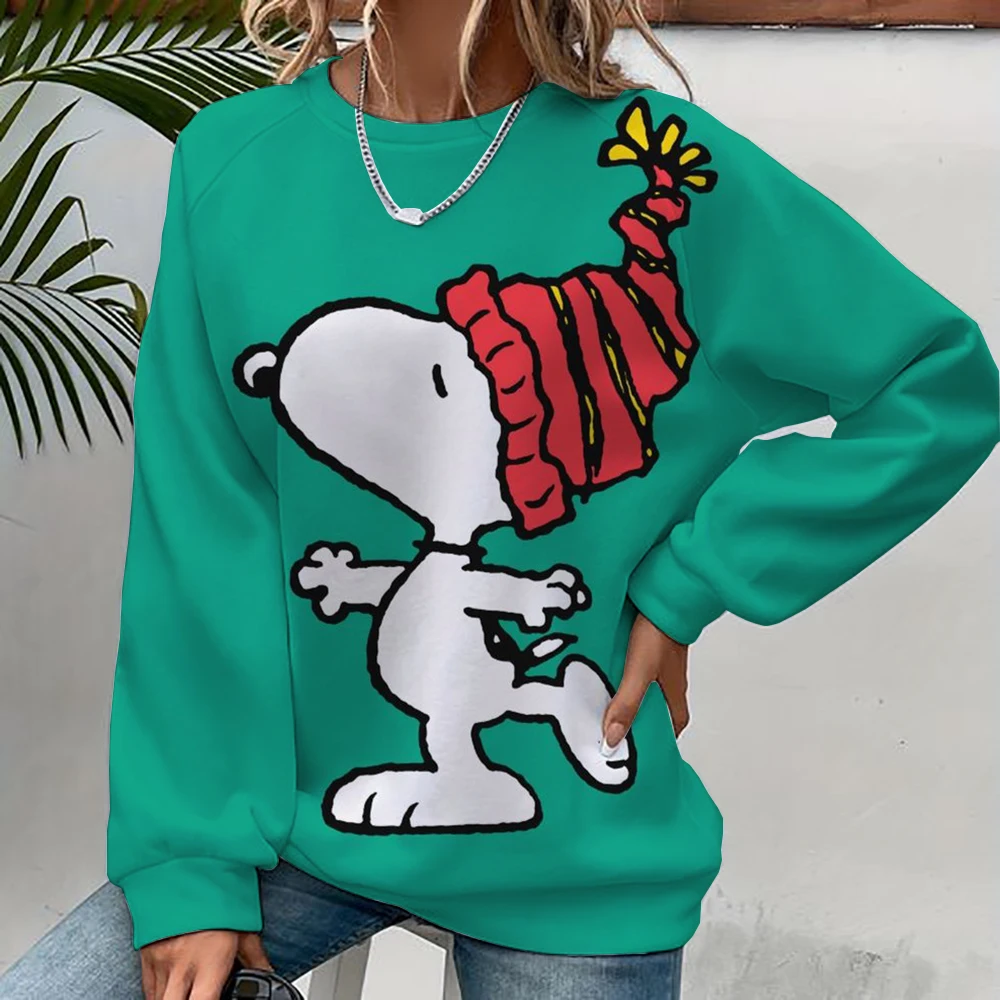 2024 autumn/winter new 3D printed women\'s Snoopy cartoon Christmas round neck pullover for women\'s street parties