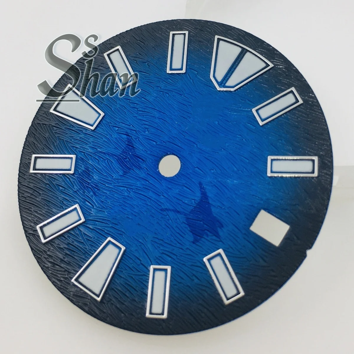

29mm perpetual calendar dial is green and luminous suitable for NH35 and NH36 movements