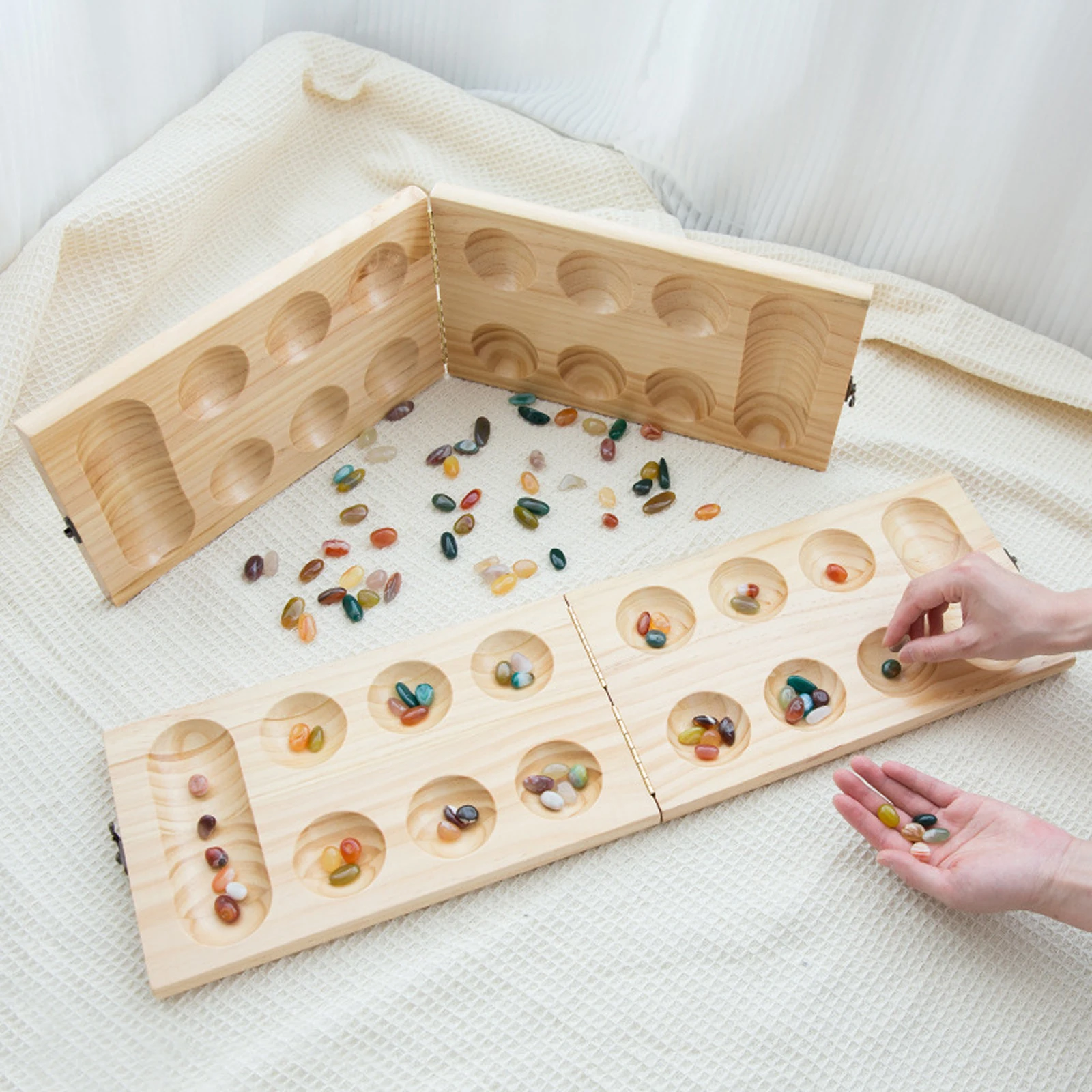 Jogo de tabuleiro clássico Mancala com pedras coloridas Jogo de estratégia atemporal para amigos e família com tabuleiro de jogo dobrável