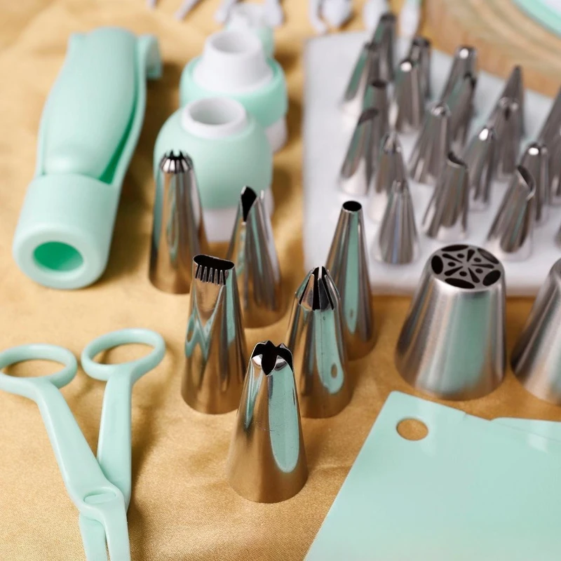 207 Psc Baking Tool Set with Anti Slip Turntable 24pcs Metal Mounting Nozzles Scraper and Tools Professional Baking Accessories