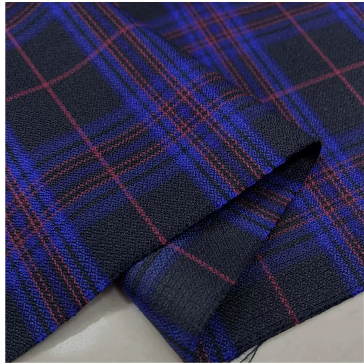 Autumn color woven high gloss checkered fabric, wrinkle resistant shirt and suit fabric, set skirt and windbreaker fabric.