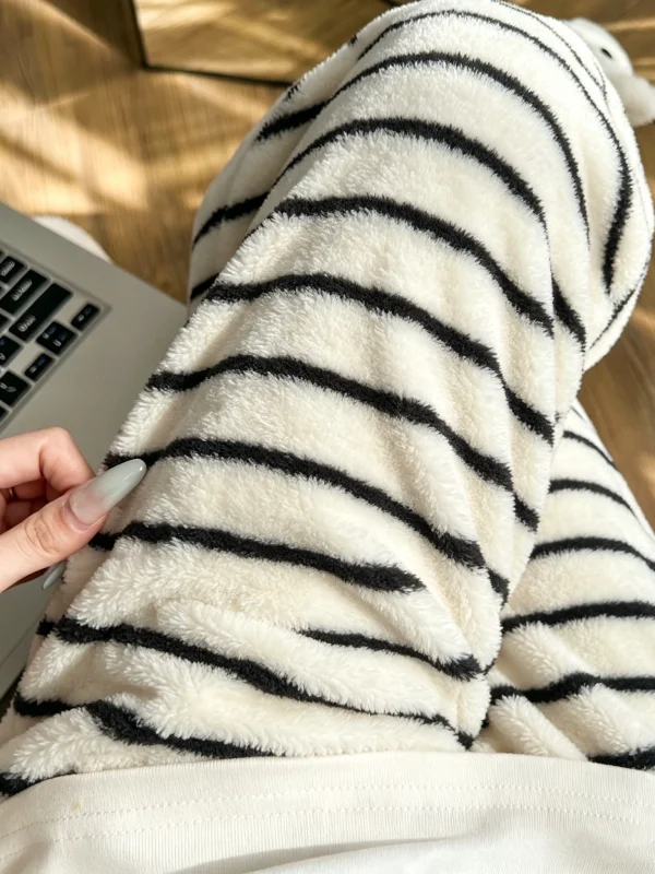 New Thick Warm Coral Fleece Home Pants Striped Thermal Pants Autumn Winter Lazy Person's Pants Women's Outerwear Sleepwear