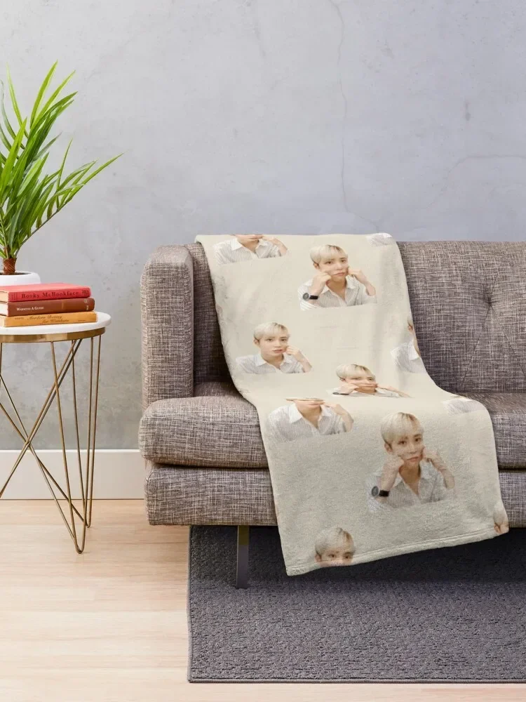 Cute Ateez Yunho Blonde Hair Throw Blanket Plaid on the sofa Blankets For Sofas Cute Blankets