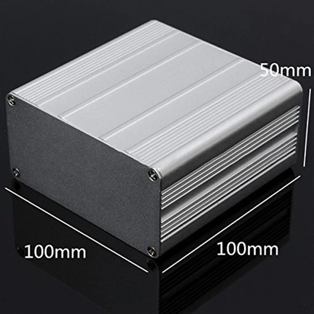 صندوق مشروع إلكتروني صديق للهواية مصنوع من الألومنيوم بحجم أبعاد 3 94 × 3 94 × 1 97 بوصة