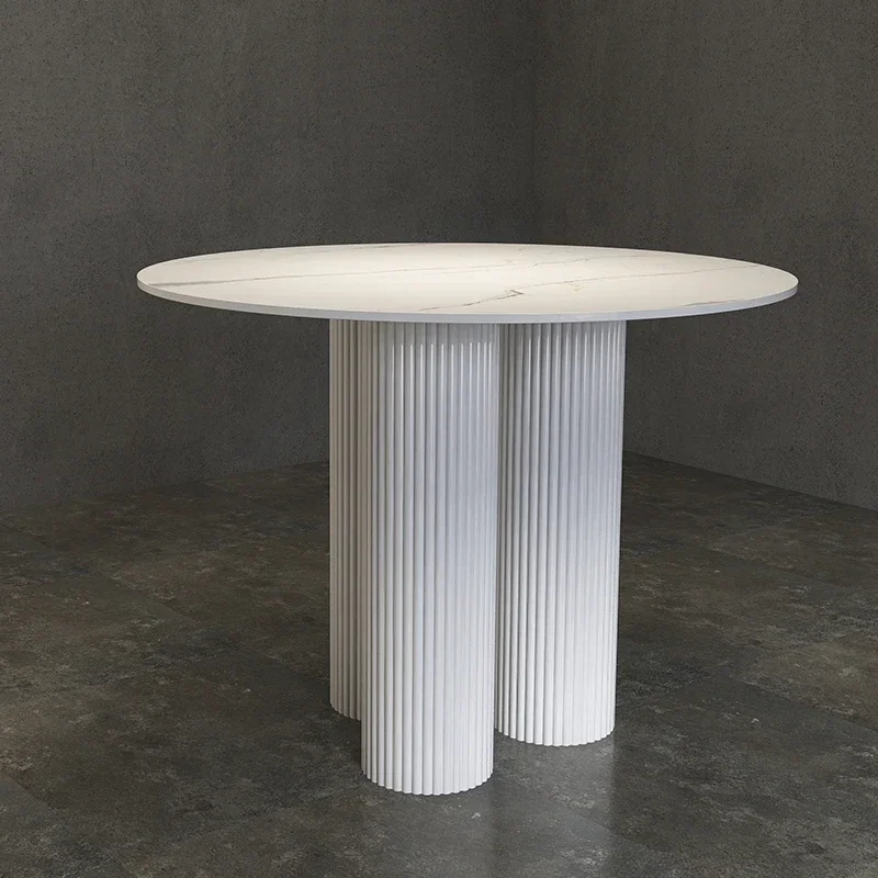 

Minimalist Designer Bed & Breakfast Model Room Table