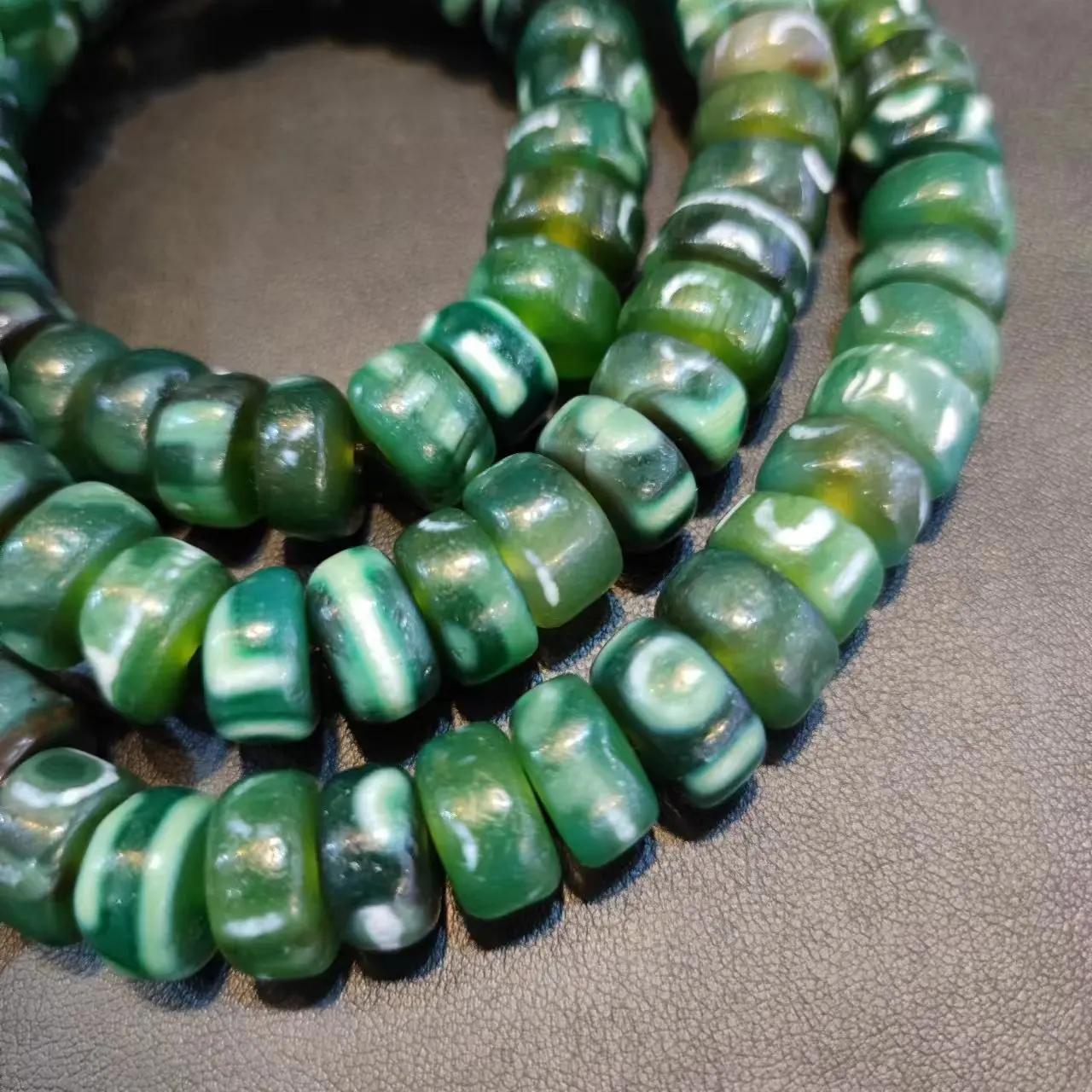 1pcs/lot Natural Old Agate Dzi Necklace Bracelet 108 Buddha beads abacus beads Retro style Men's and women's models jewelry taki