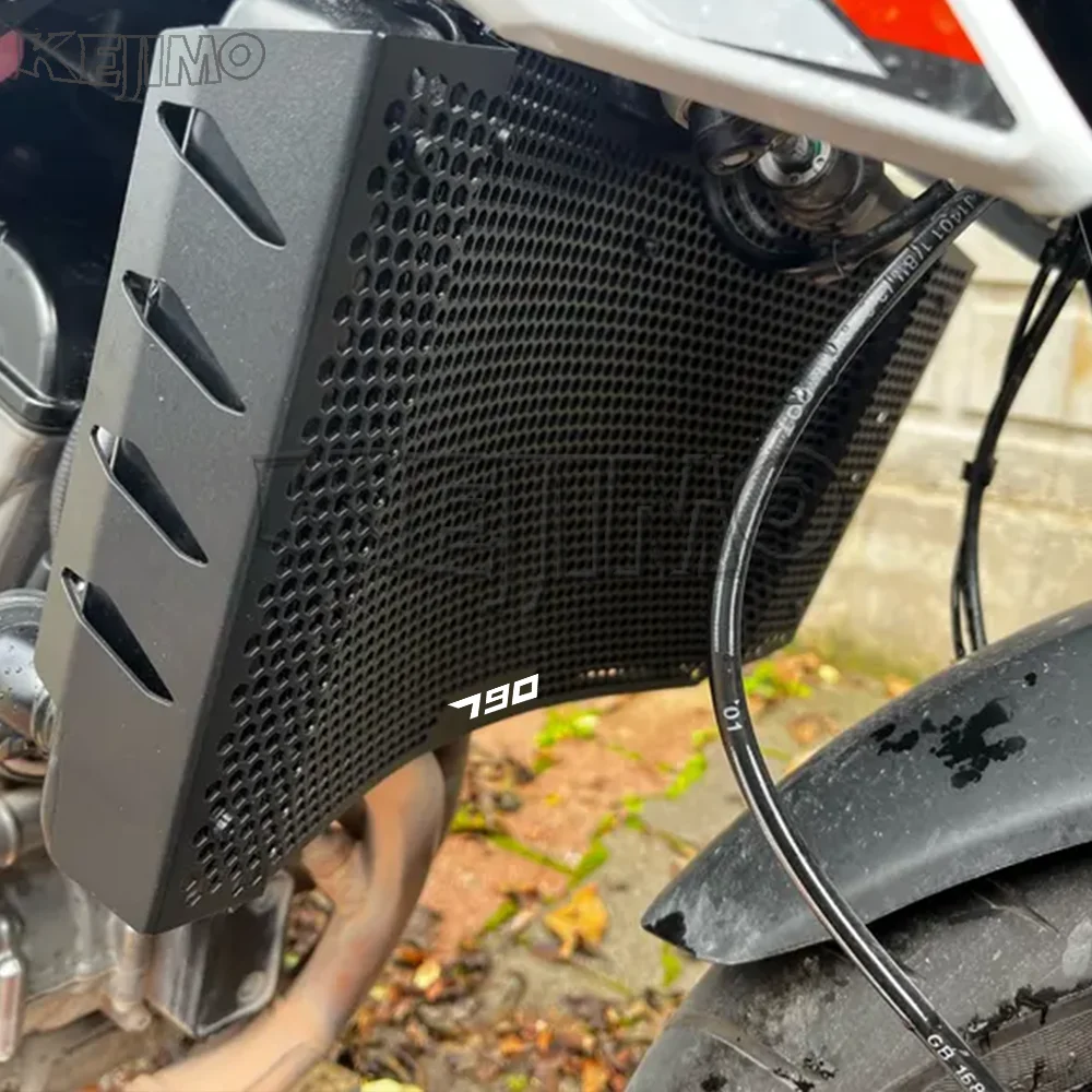 

For DUKE 890 R 2019 2020 Motorcycle Accessories Radiator Guard Protector Grille Grill Cover 790DUKE DUKE 790 890 R 2018 2019