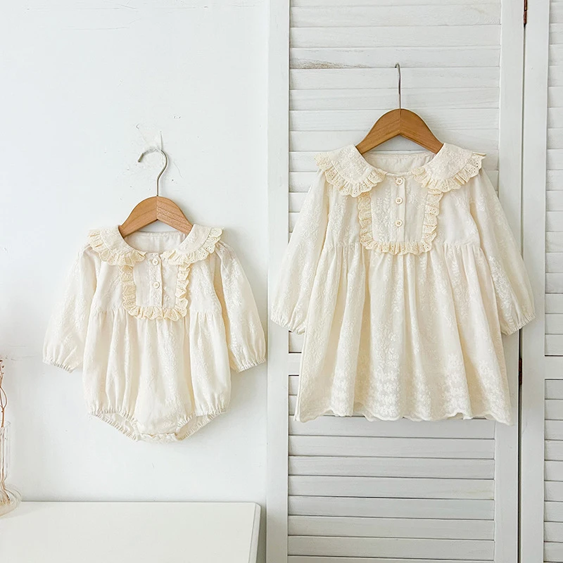 ربيع جديد 2026 0-24 متر طفل رضيع فتاة الدانتيل تقليم رومبير بأكمام طويلة الوليد طفلة بذلة طفلة الملابس القطنية
