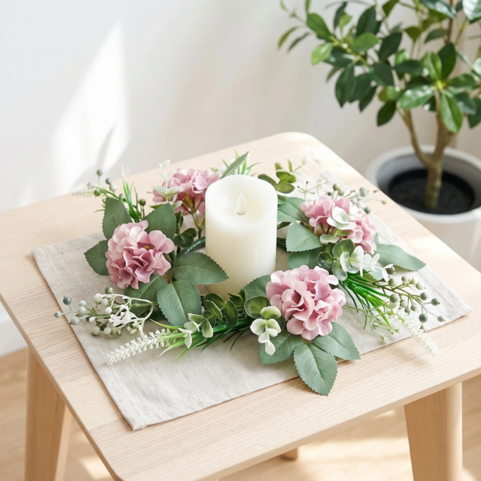 Hydrangea Wreath Artificial Wreath with Hydrangeas Small Mini for Centerpiece, Wedding