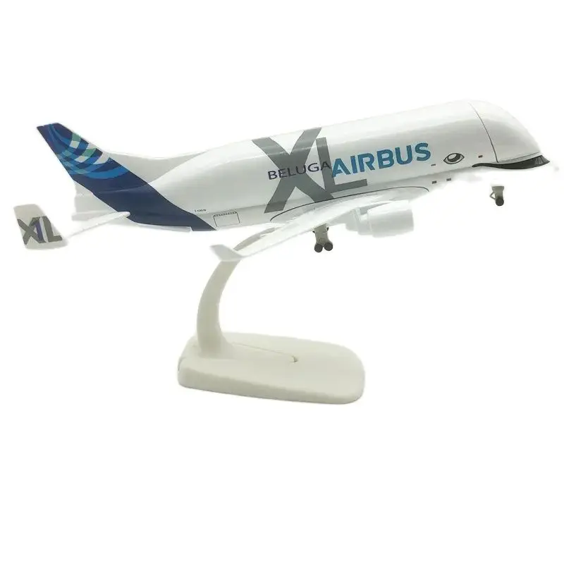 Avión de juguete Airbus A330 Beluga Airlines, modelo a escala de 20cm, Kit de accesorios para avión de fundición de aleación Beluga