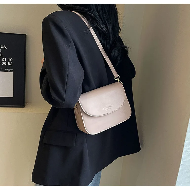 Popular Women Shoulder Bags New Style Crossbody Bag for Ladies College Shopper Phone Purse Simple Color Pouch