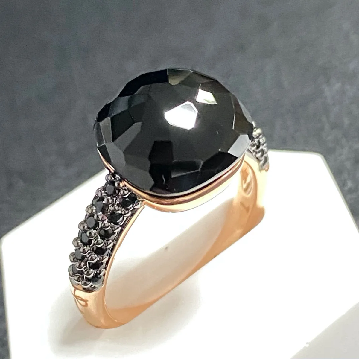 

Black Onyx Ring Inlay Black Zircon with Black Gun Plated 12.6mm Flat Crystal Ring for Women Party Fashion Jewelry Gift