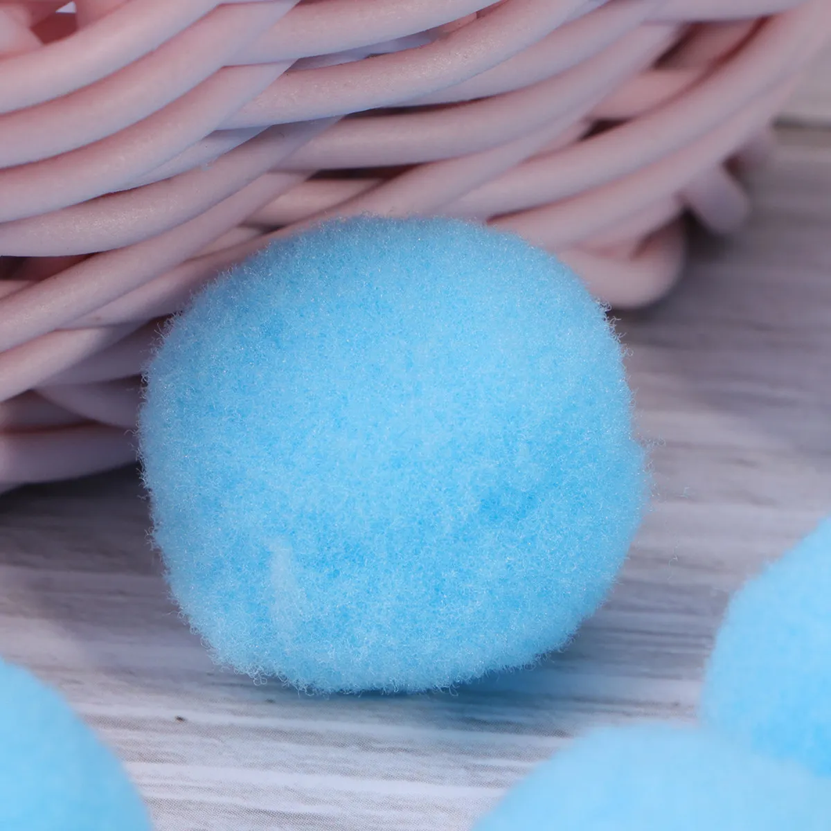 500pcs-colorful-diy-soft-ball-set-elastic-polyester-material-for-kids-handmade-crafts-costume-decoration-tassel-keychain