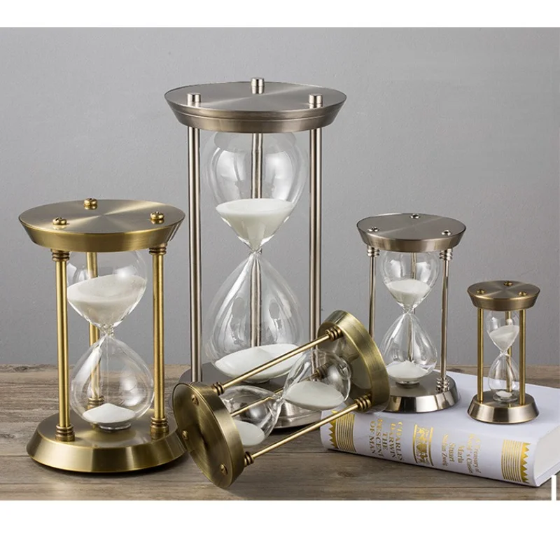 Elegant 15/30min Rotating Hourglass Timer with Metal Body Home Table Crafts for Club and Hotel Decoration