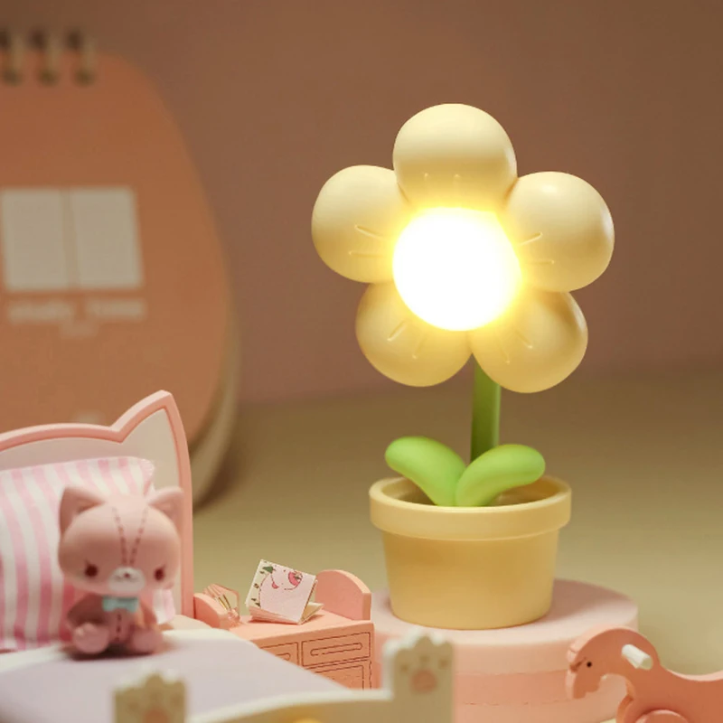 Leuke Leuke Tafellamp Creatieve Mini LED Bloem Nachtlampje Desktop Ornament Slaapkamer Sfeerverlichting Kinderen Speelgoed Kinderen Verjaardagscadeau