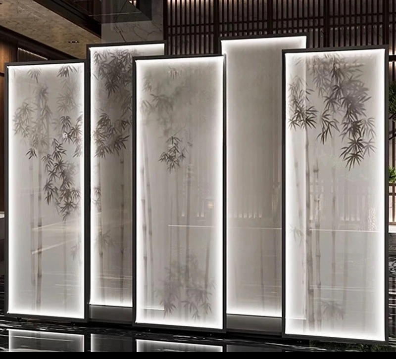 فندق كشك من الفولاذ المقاوم للصدأ تقسيم فني شاشة زجاجية قاعة المبيعات المعدنية