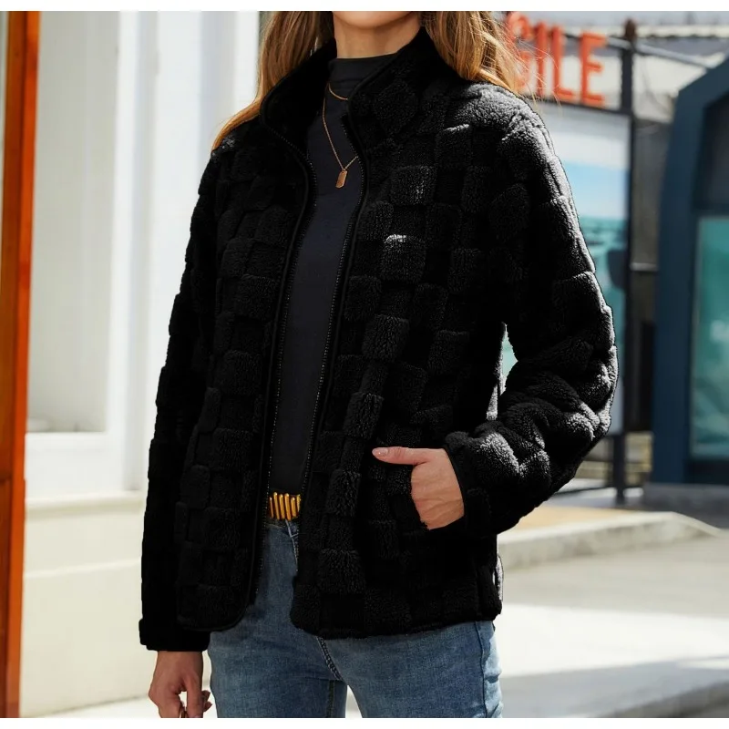 Autumn and Winter New Women\'s Fashion Long Sleeved Cardigan Zipper Loose Solid Color Checkered Plush Coat