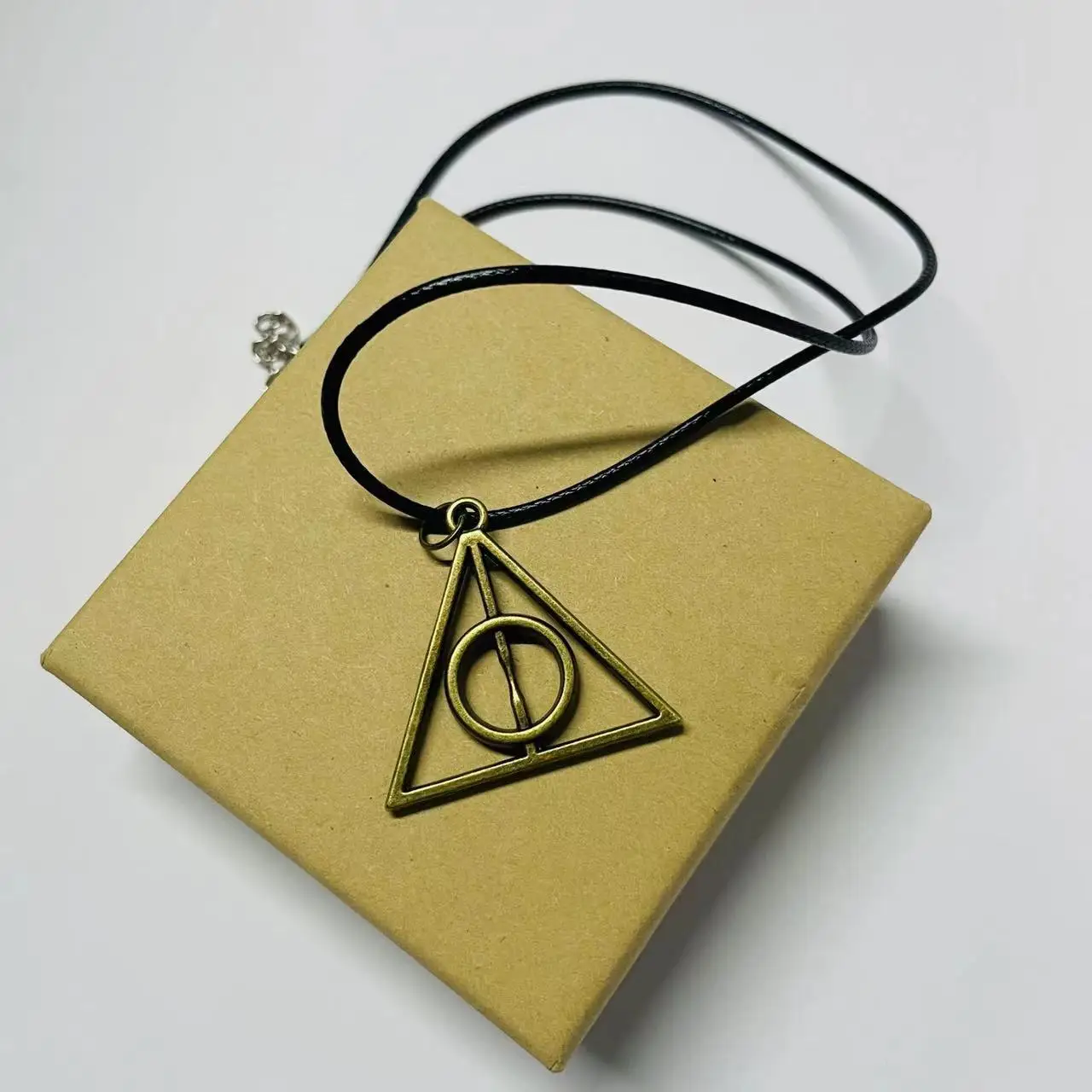 PU Rope Necklace Box Set the Deathly Hallows Triangle Pendant Necklace Halloween Cos Easter Thanksgiving Christmas Gift