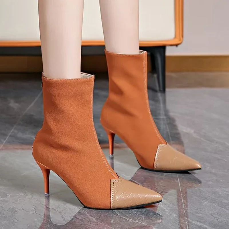 Elegant Pointed Toe… - image