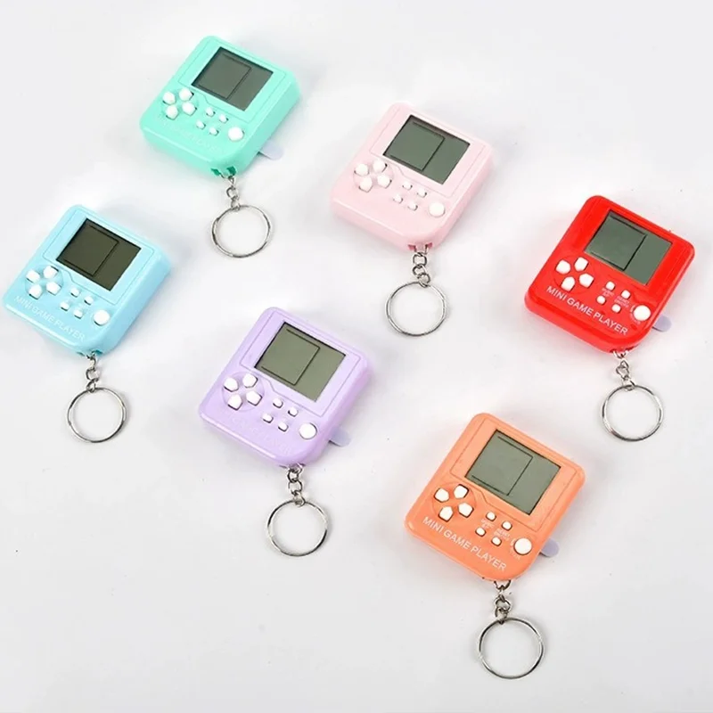 Draagbare Retro Classic Macaron Kleuren Speelgoed Huisdieren Mini Handheld Game Kids Games Elektronica Handheld Brain Game Met Sleutelhanger