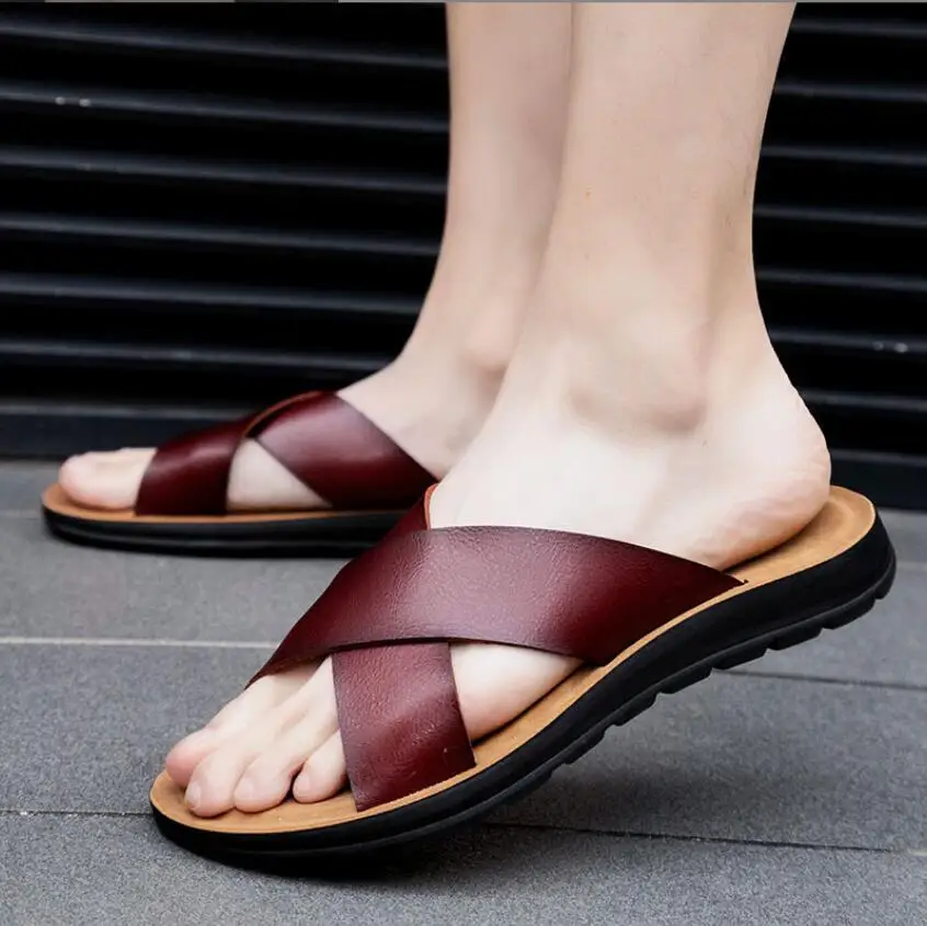 Leather Slippers For Men 2023 New Beach Summer Shoes High Quality Big Size 38-47 Slip On Light Flats Male Flip Flops