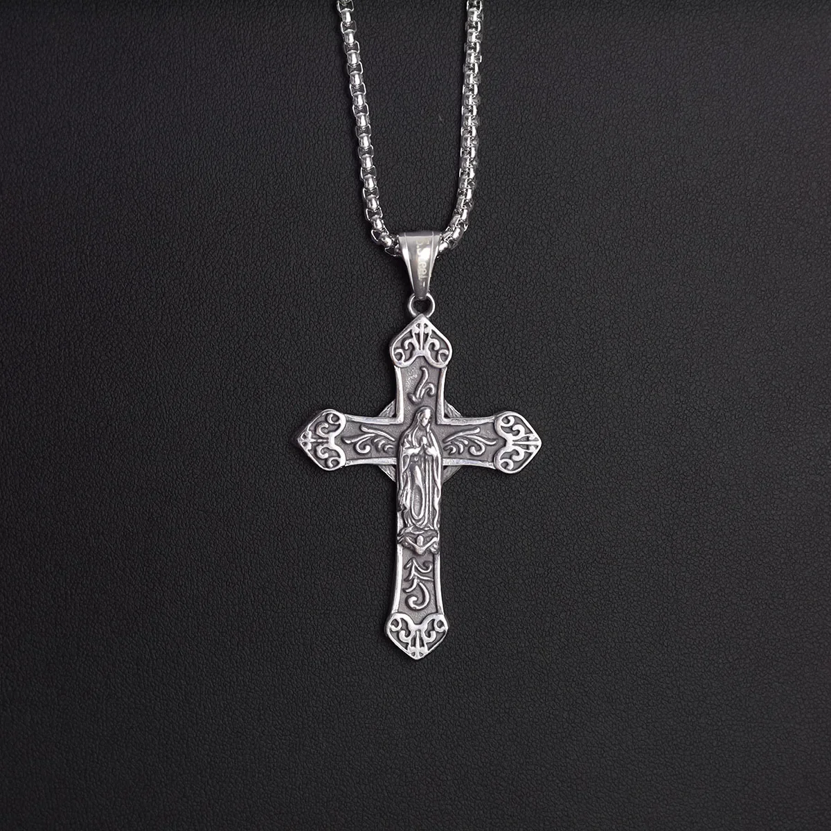 Y2K Punk Crystal Cross Pendant Necklace For Women Men Gothic Clavicle Chain Choker Necklaces Aesthetic Jewelry Bijoux Party Gift