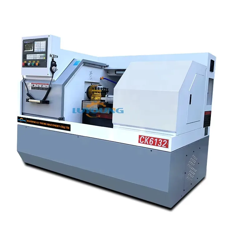 China Venta caliente Ck6130 Ck6132 Ck6432 Torno de metal precio pequeño torno Cnc con alimentador de barra