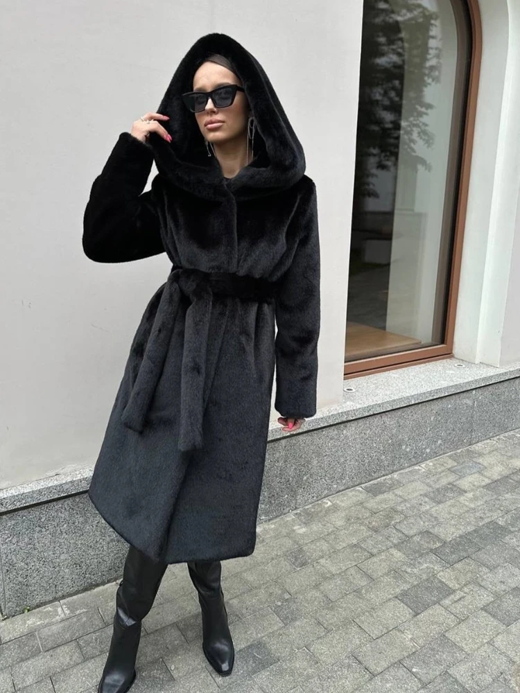 Elegant Belted Faux Mink Fur Coat Women 2025 Winter Beige Gradient Furry Fur Jacket Luxury Hooded Thick Warm Outerwear Overcoat