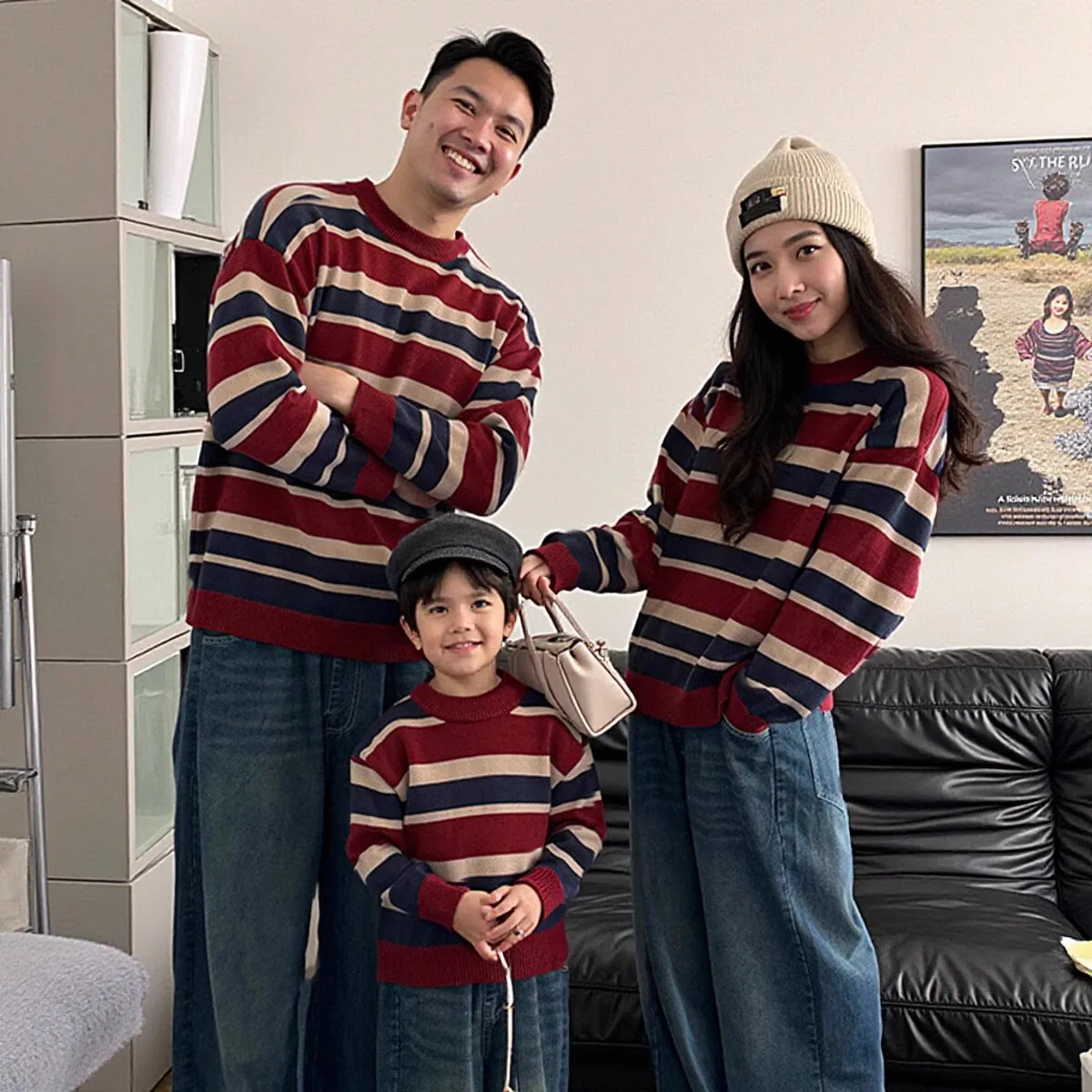 

Winter Family Look Striped Sweater Korean Parent-child Thick Warm Knitted Jumper Rainbow Mother Father and Daughter Son Clothes