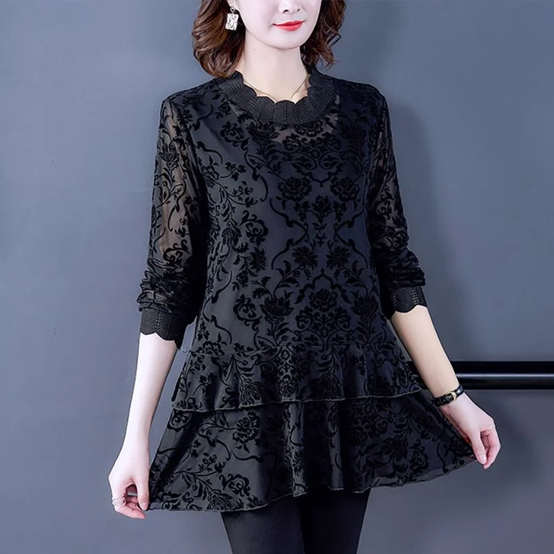 Women Autumn Winter Lace Blouses Shirts Lady Casual Long Sleeve O-Neck Lace Patchwork Blusas Tops MM1489