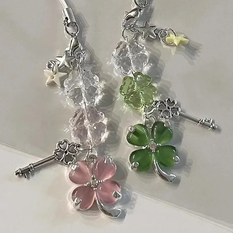 

Exquisite Lucky Leaf Phone Pendant Fashion Phone Chain Cute Four Leaf Clover Keychain Backpack Decoration Accessories Gifts