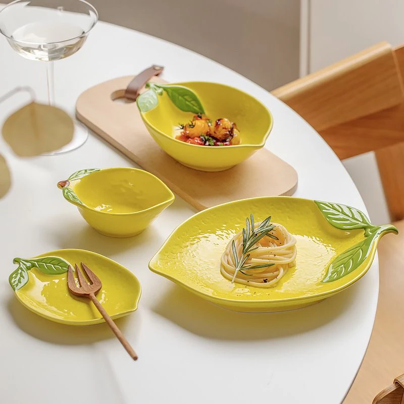Platos de cerámica pintados a mano, modelado creativo de limón, bonitos platos de fruta, vajilla de cocina para el hogar, plato decorativo, cuenco de cerámica