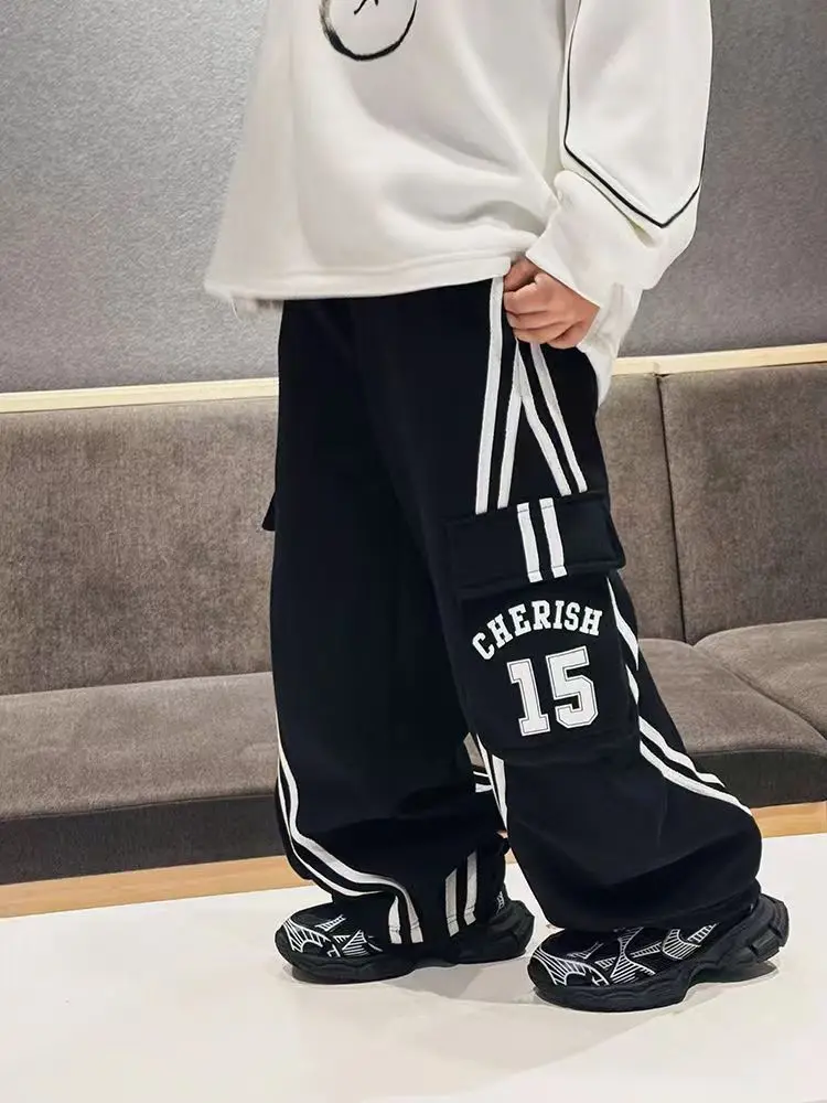 2026New Children\'s Velvet Pants, Boys\' Fashion Loose Wide Leg Pants, Autumn and Winter Boys\' Sports and Leisure Pants