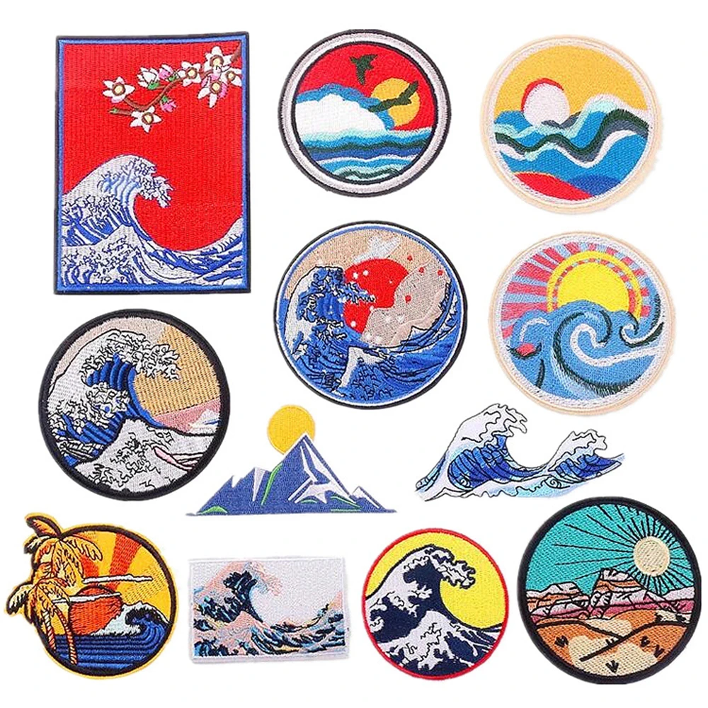 Leuke Cartoon Sea wave gletsjer Geborduurde Patches Voor Kleding Thermoadhesive Patches Ijzer op Patches DIY Jas Naai Stickers