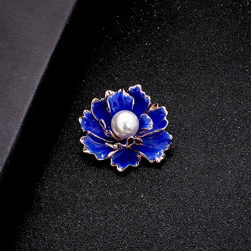 

Blue Rose Brooch Flower Pineapple Popular Brooch Pin Buckle Pave CZ Zircon Brooch For Women Charm Decoration 2024