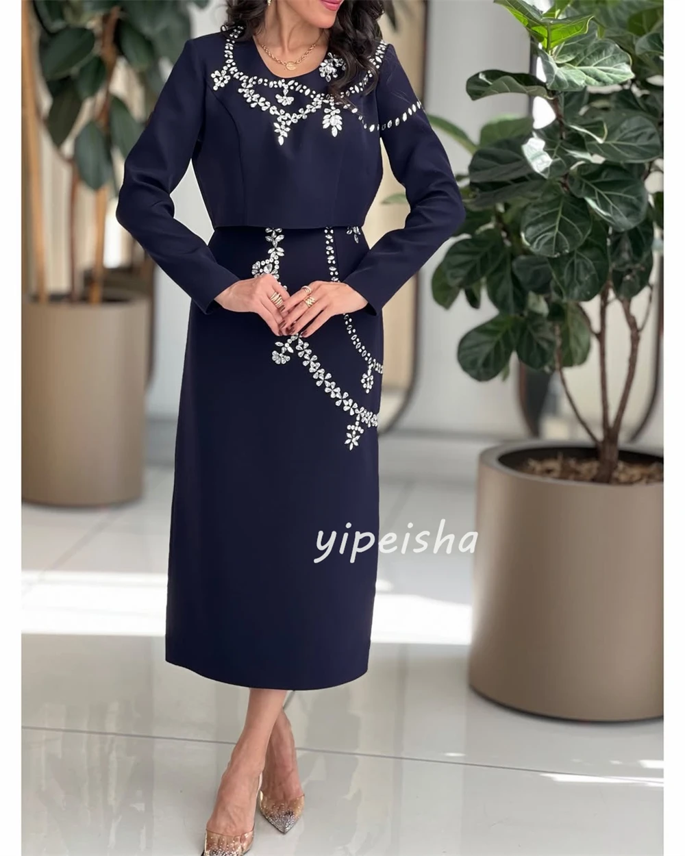 Maßgeschneiderte, moderne, formelle Jersey-Kleider mit Strassfalten und geradem Ballkleid, U-Ausschnitt, knöchellange Kleider, Abendkleider – Detail 6