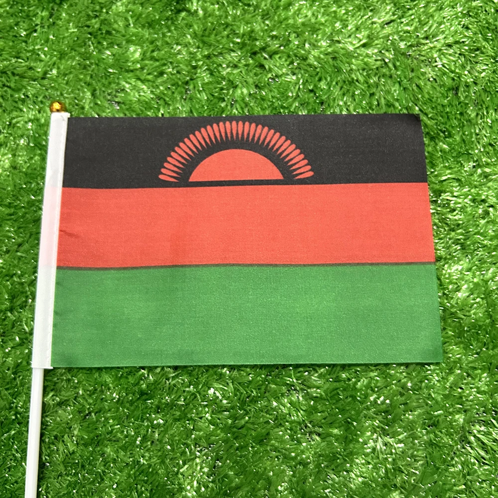 Bandera de mano Malawi SKY FLAG 21x14cm con asta de plástico - imagen 3
