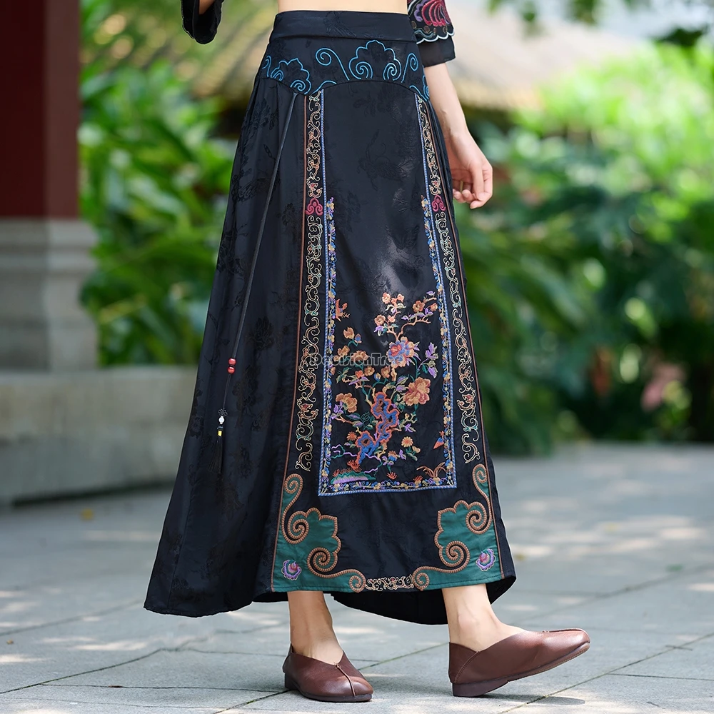 

2024 chinese ethnic style satin jacquard embroidery flower a line fringe elastic elegant retro style women daily long skirt t001