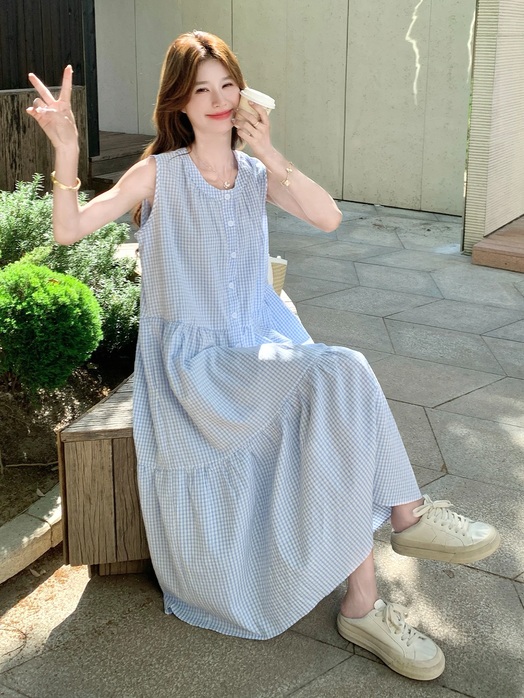 Blue Summer Gingham Dress Women's Sleeveless Loose Casual Long Skirt Breathable Comfortable A-Line Skirt Single-Breasted