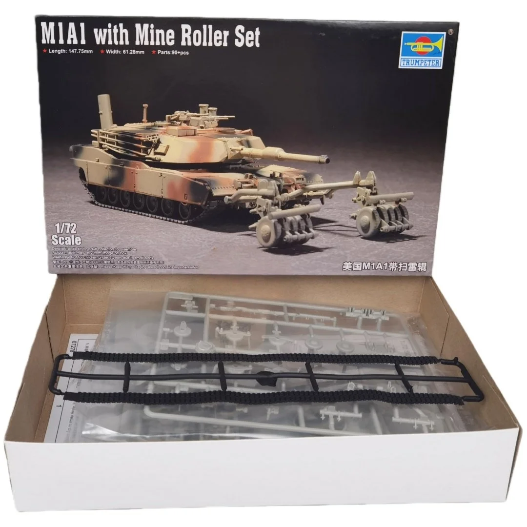 TRUMPETER 1/72 M1A1 Tank with Mine Roller Set Plastic Assembly Puzzle Model